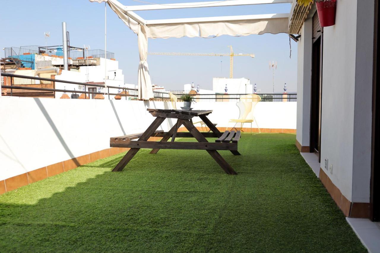 Triana Suite Dreams Sevilha Exterior foto