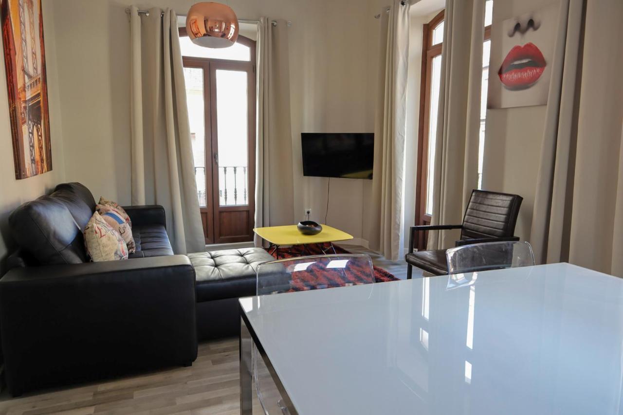 Triana Suite Dreams Sevilha Exterior foto